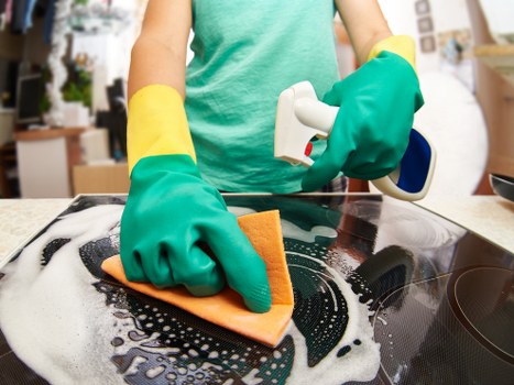 Maintaining clean hard floors in Crystal Palace commercial properties